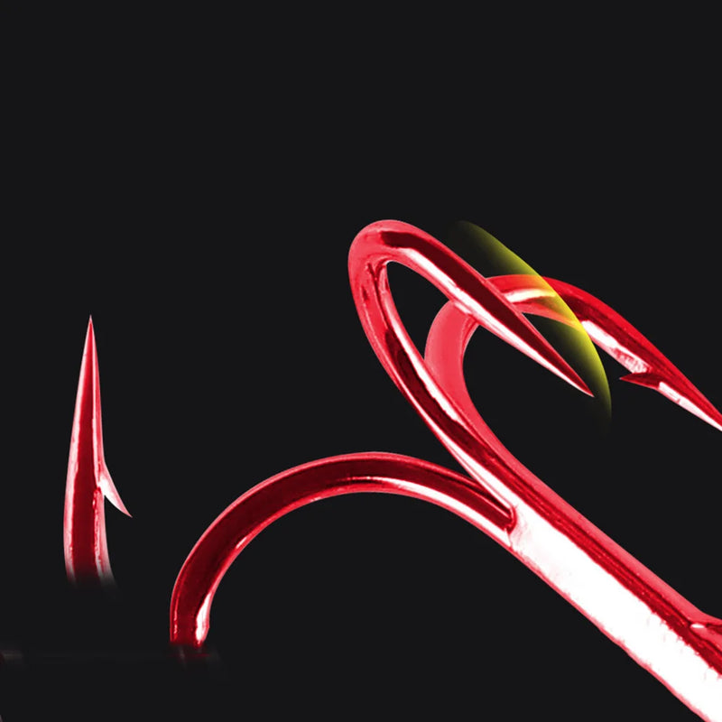 Kit PRO BEROS 50 anzuelos triples rojos de acero carbono, curva redonda