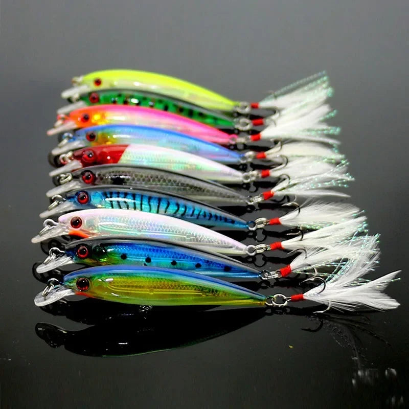 Set de 5 o 10 señuelos duros tipo minnow FFLYBG 9cm/8g, hundimiento, ojos 3D y gancho con pluma